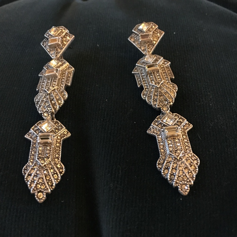STELLA AND DOT Art Deco earrings